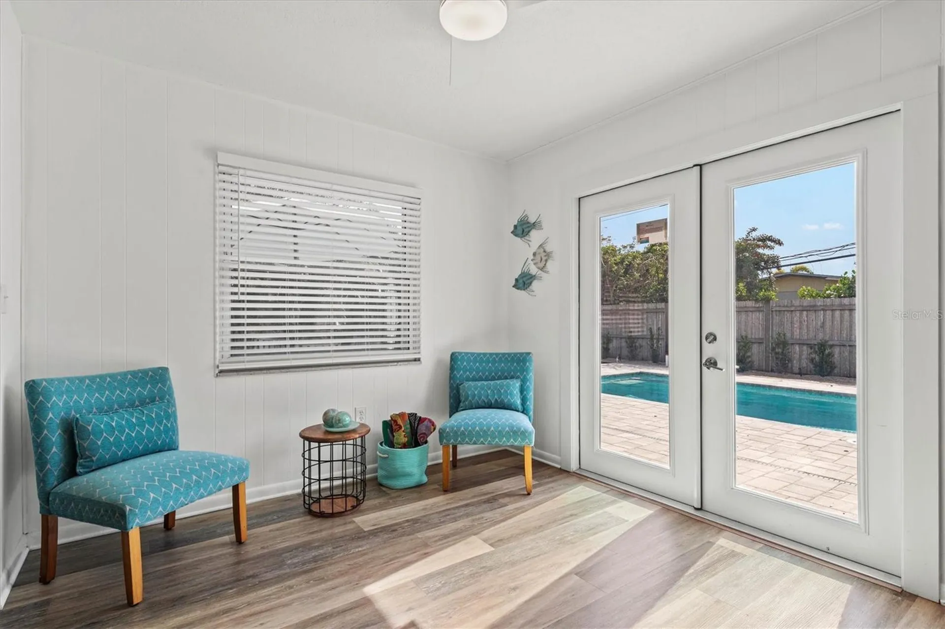 2572 Jefferson Circle Sarasota FL 34239