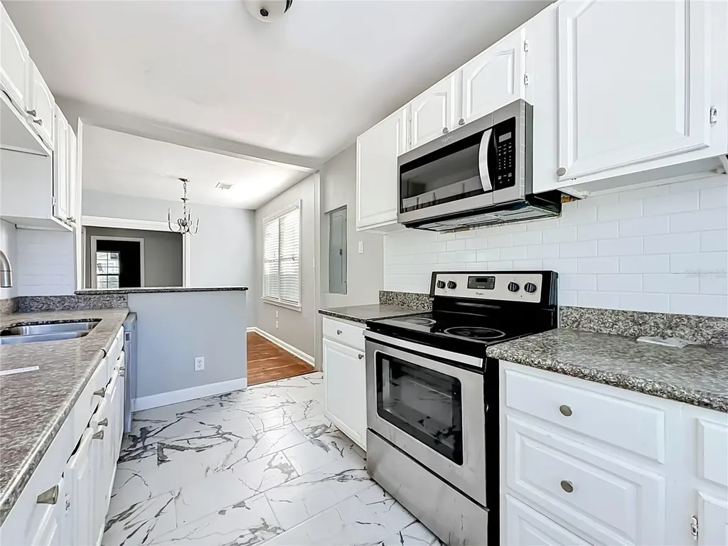 3323 Post Street Jacksonville FL 32205