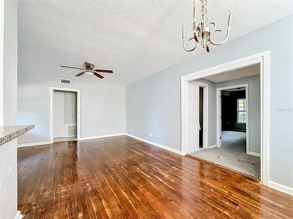 3323 Post Street Jacksonville FL 32205