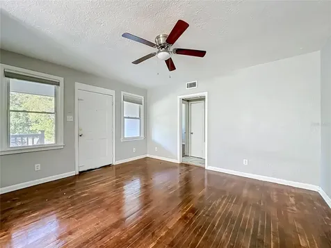 3323 Post Street Jacksonville FL 32205