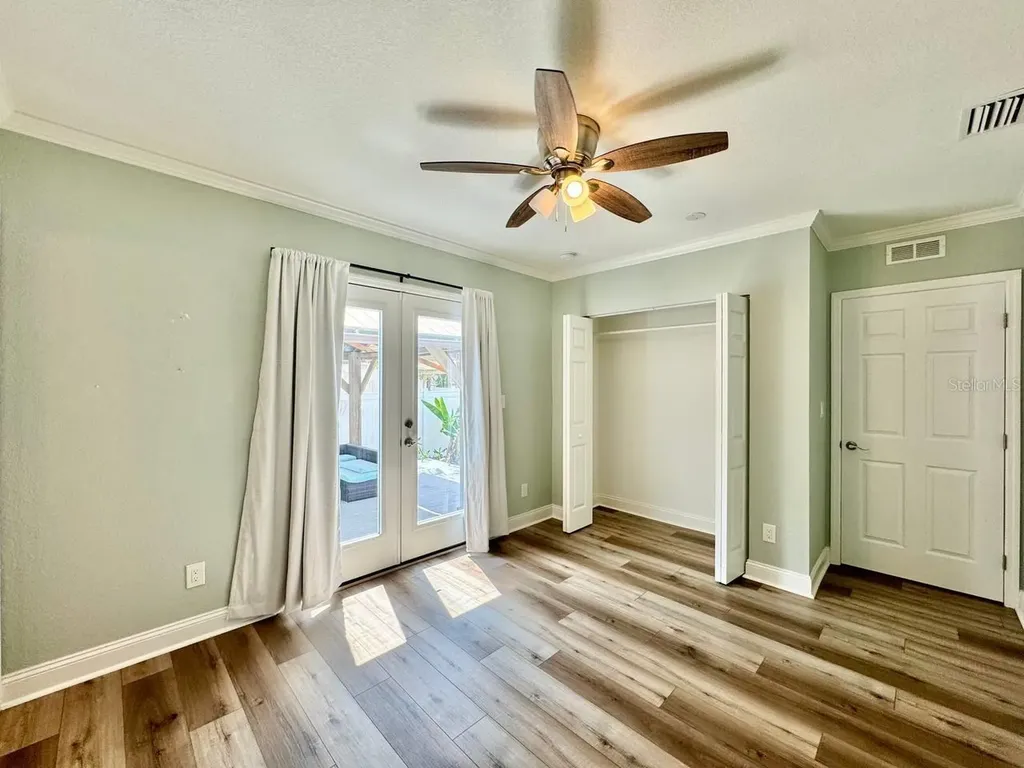 5907 N Ola Avenue Tampa FL 33604