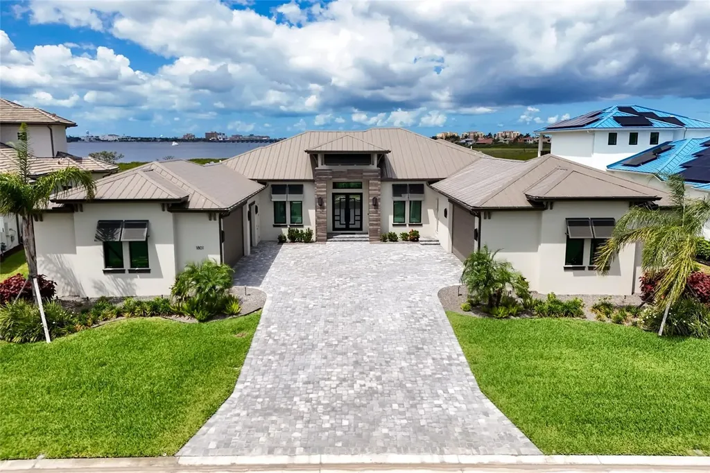 1801 4th Street E Palmetto FL 34221