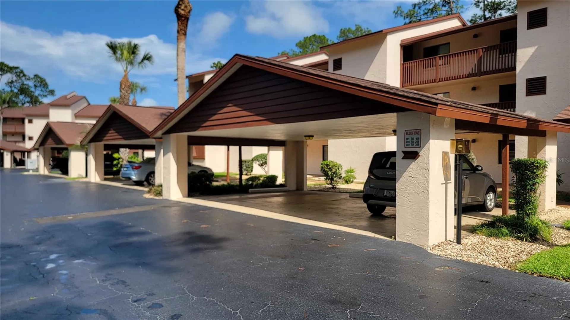 275 Indigo Drive Daytona Beach FL 32114