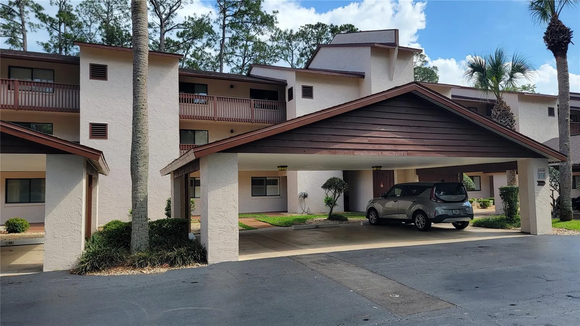 275 Indigo Drive Daytona Beach FL 32114