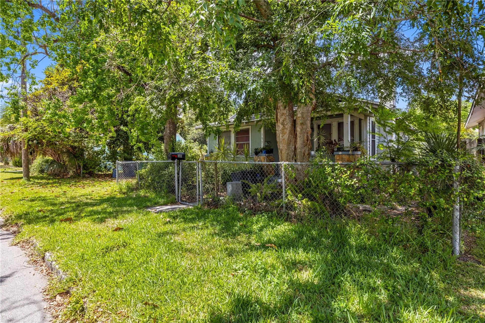 303 W Idlewild Avenue Tampa FL 33604