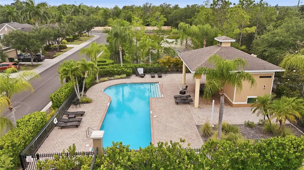 8423 Karpeal Drive Sarasota FL 34238