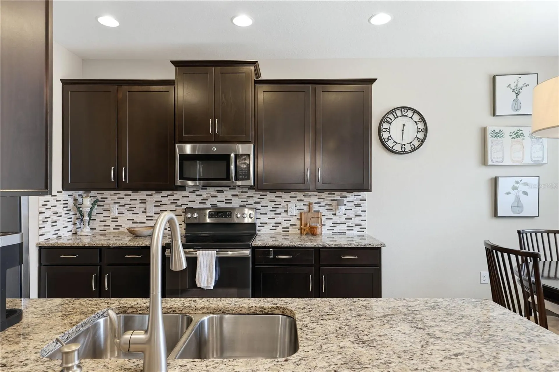8423 Karpeal Drive Sarasota FL 34238