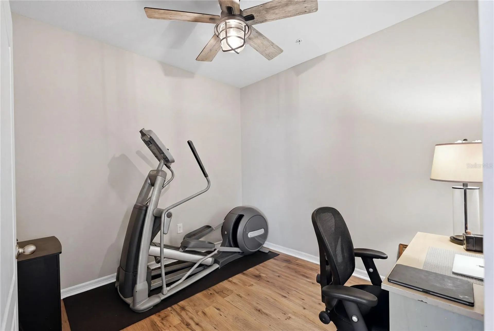 8423 Karpeal Drive Sarasota FL 34238