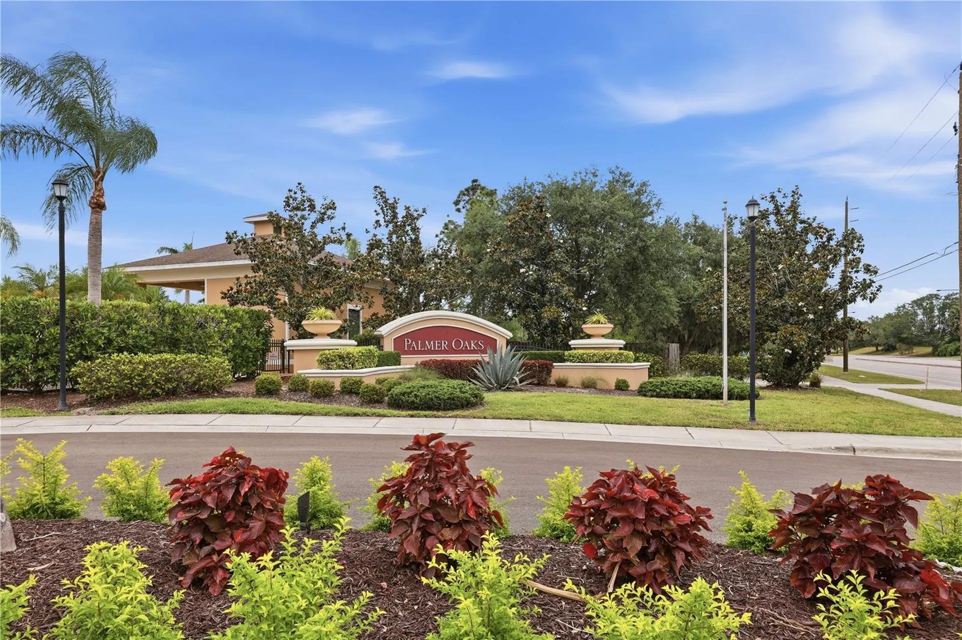 8423 Karpeal Drive Sarasota FL 34238
