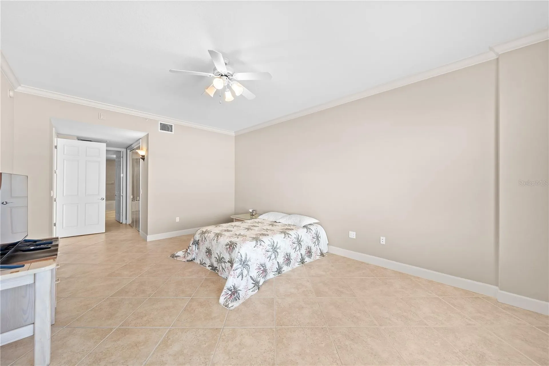 2855 S Atlantic Avenue Daytona Beach FL 32118