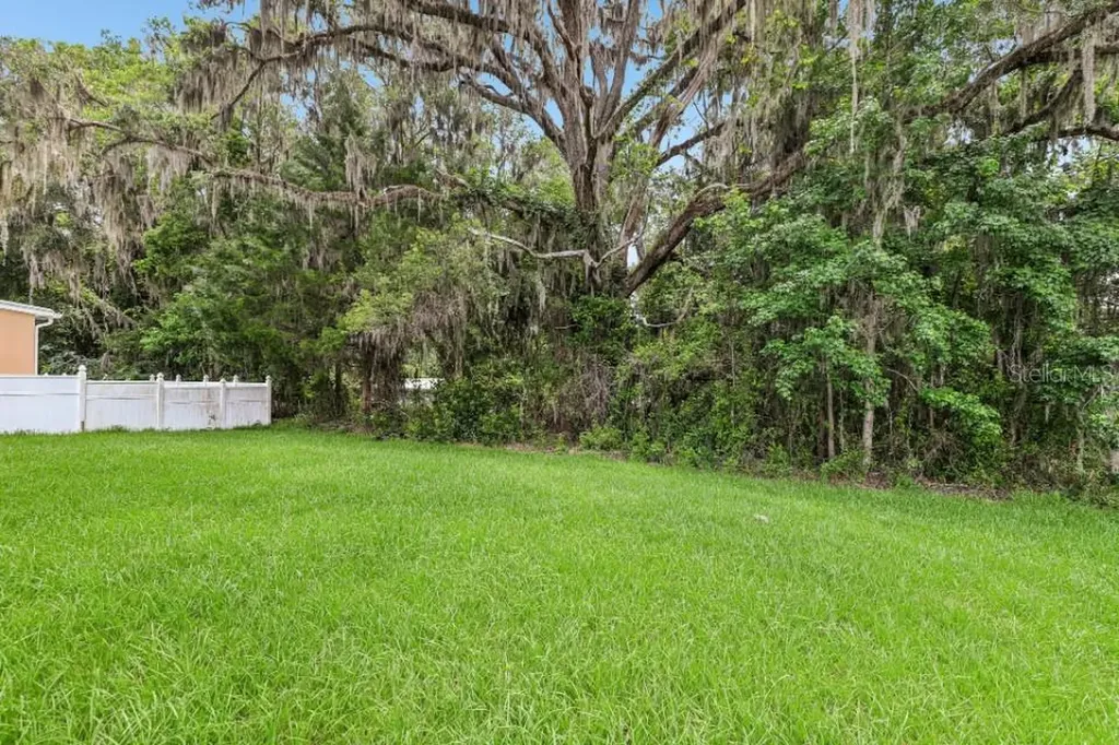 16253 NW 143rd Way Alachua FL 32615