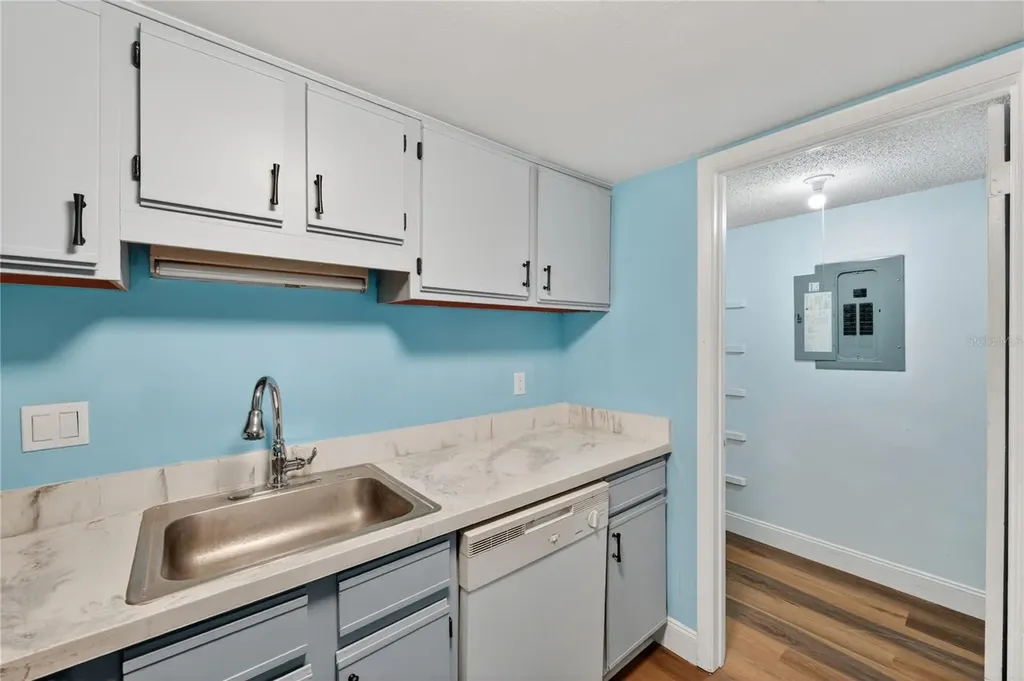 4205 S. Semoran Boulevard Orlando FL 32822