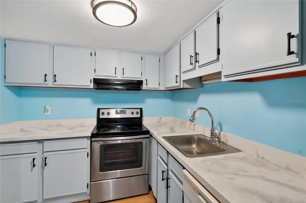 4205 S. Semoran Boulevard Orlando FL 32822