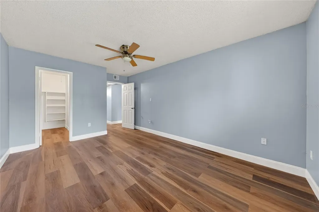 4205 S. Semoran Boulevard Orlando FL 32822
