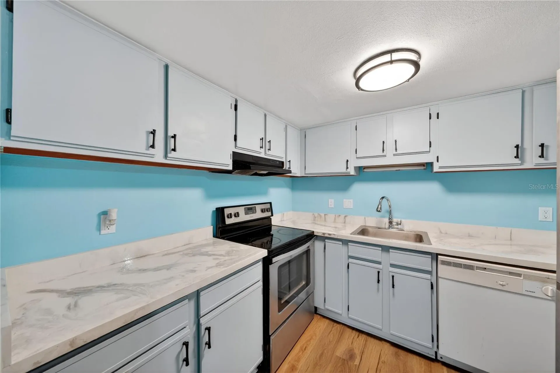 4205 S. Semoran Boulevard Orlando FL 32822