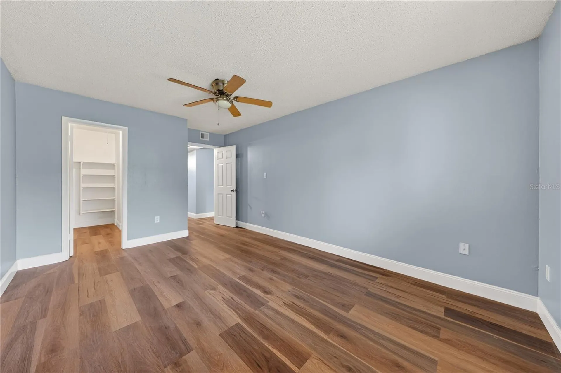 4205 S. Semoran Boulevard Orlando FL 32822