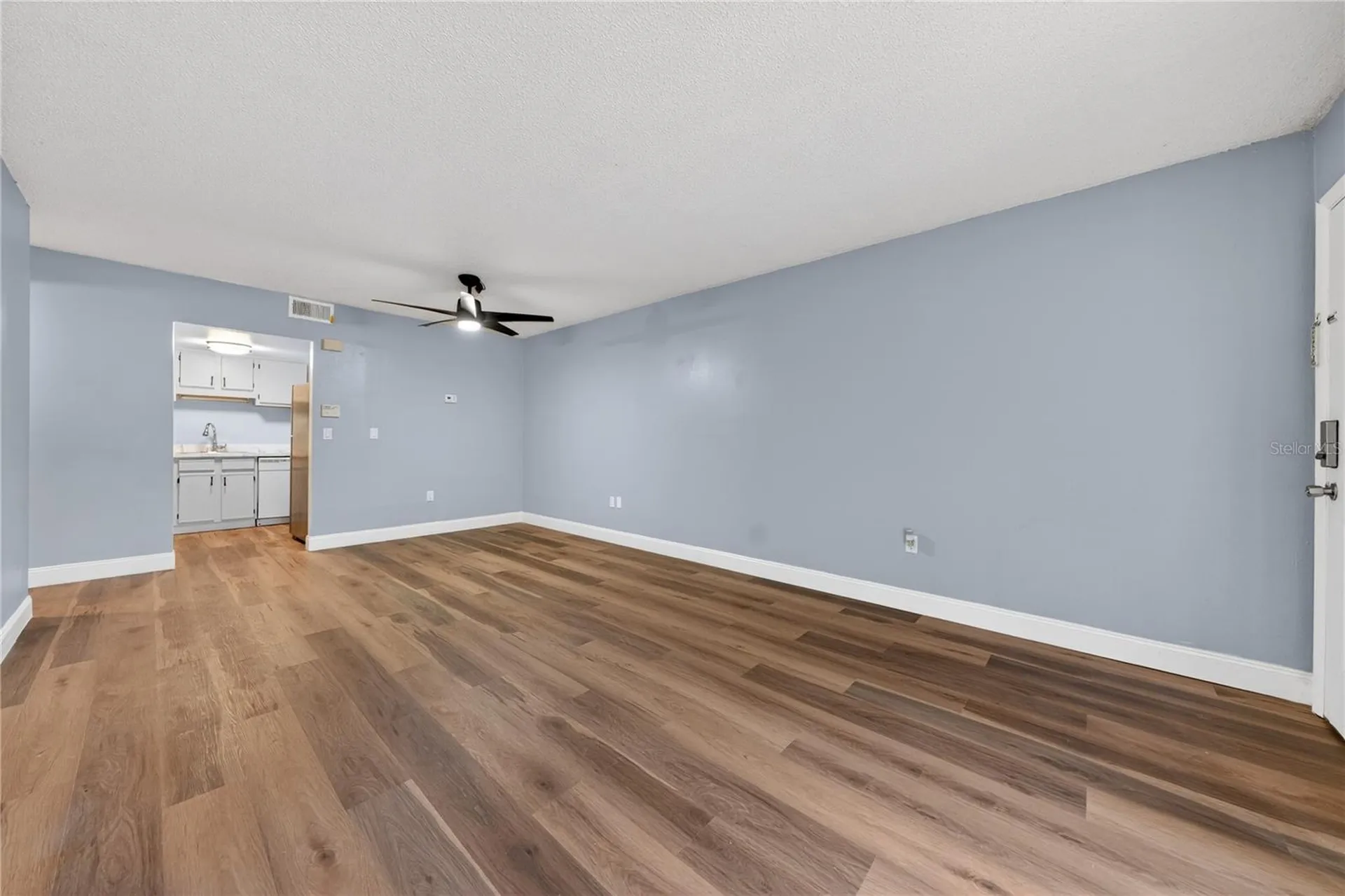 4205 S. Semoran Boulevard Orlando FL 32822