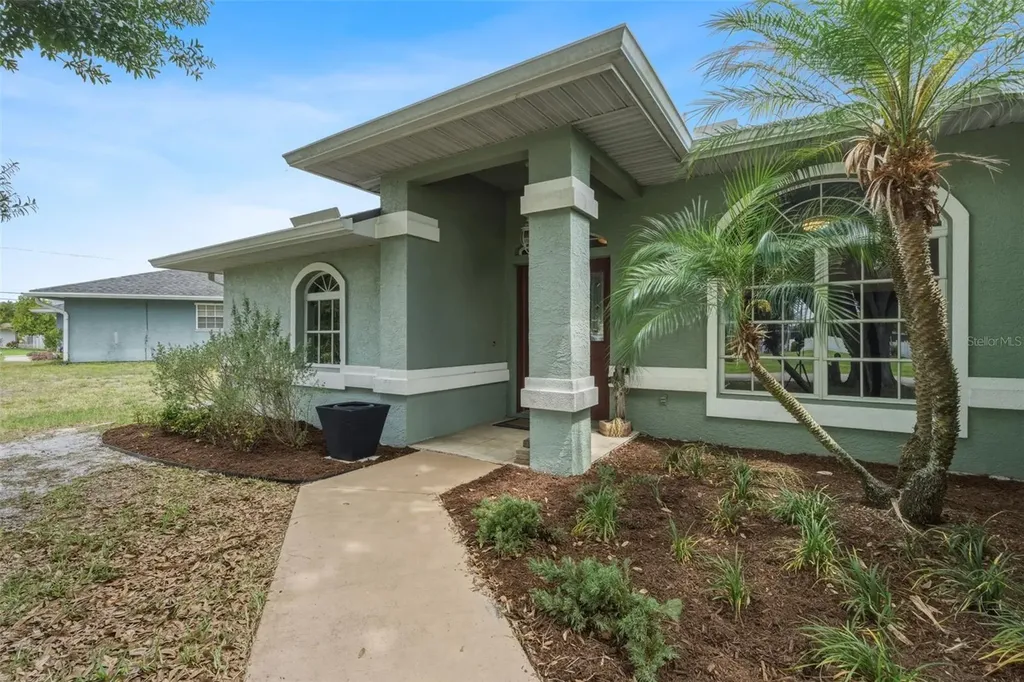 23244 Safari Avenue Port Charlotte FL 33954