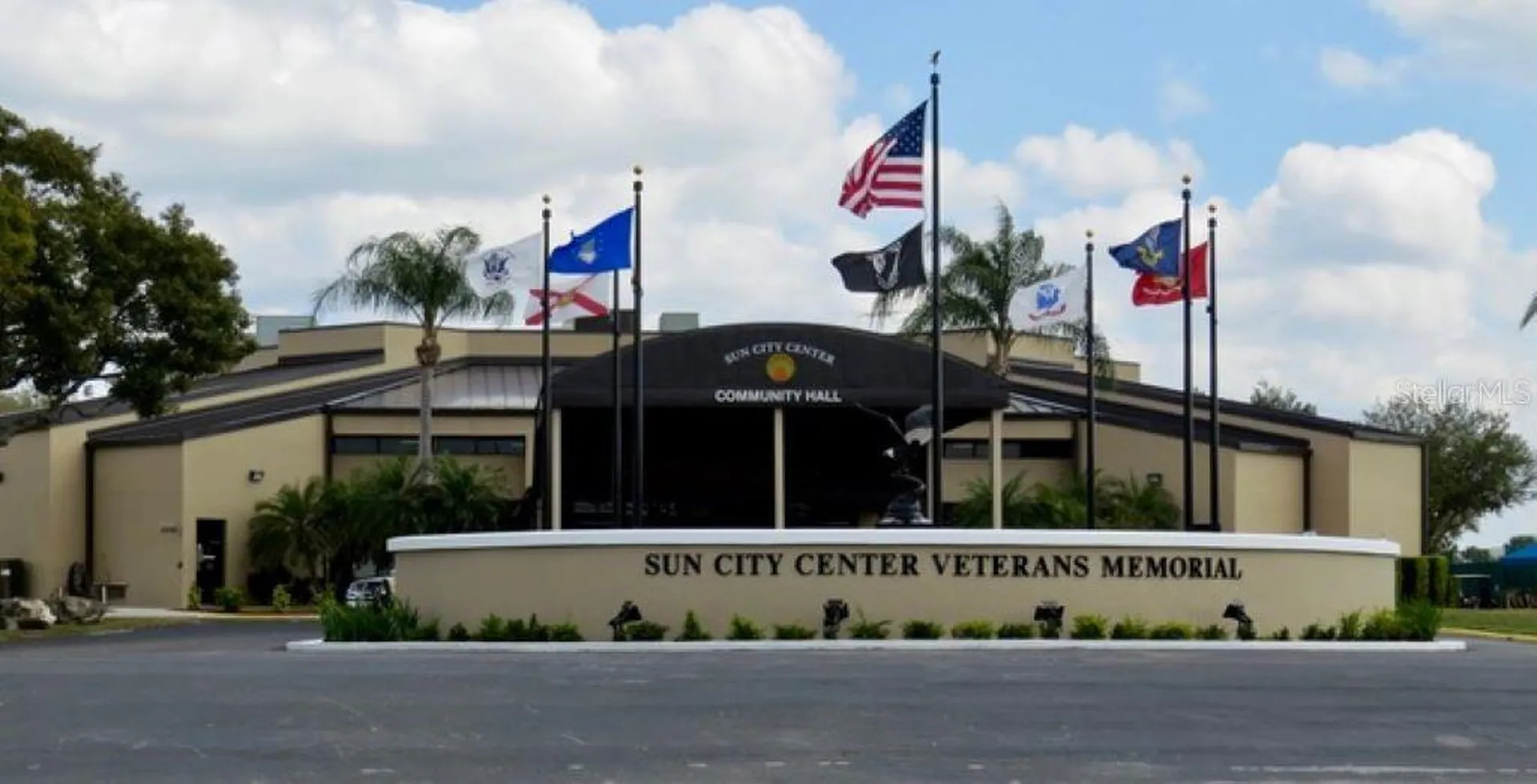 714 Cypress Place Sun City Center FL 33573