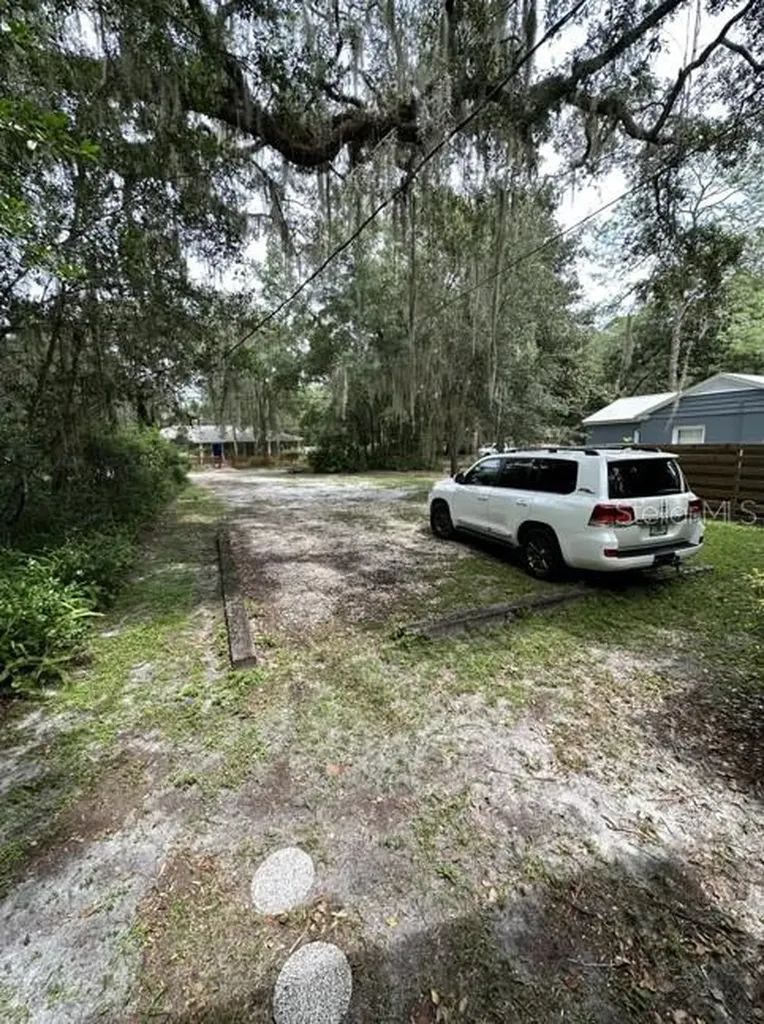 725 NE 5th Avenue Gainesville FL 32601