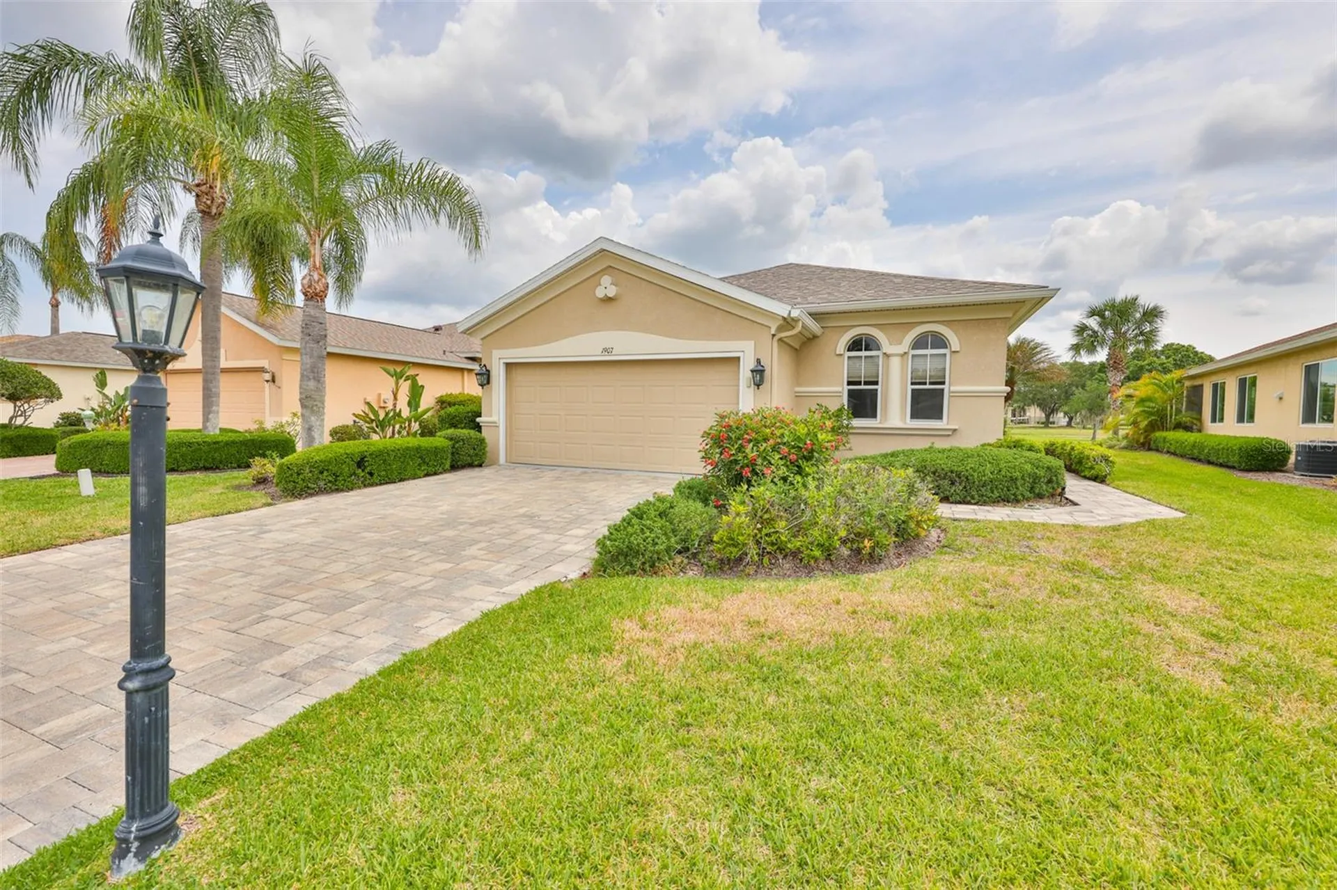 1907 Sterling Glen Court Sun City Center FL 33573