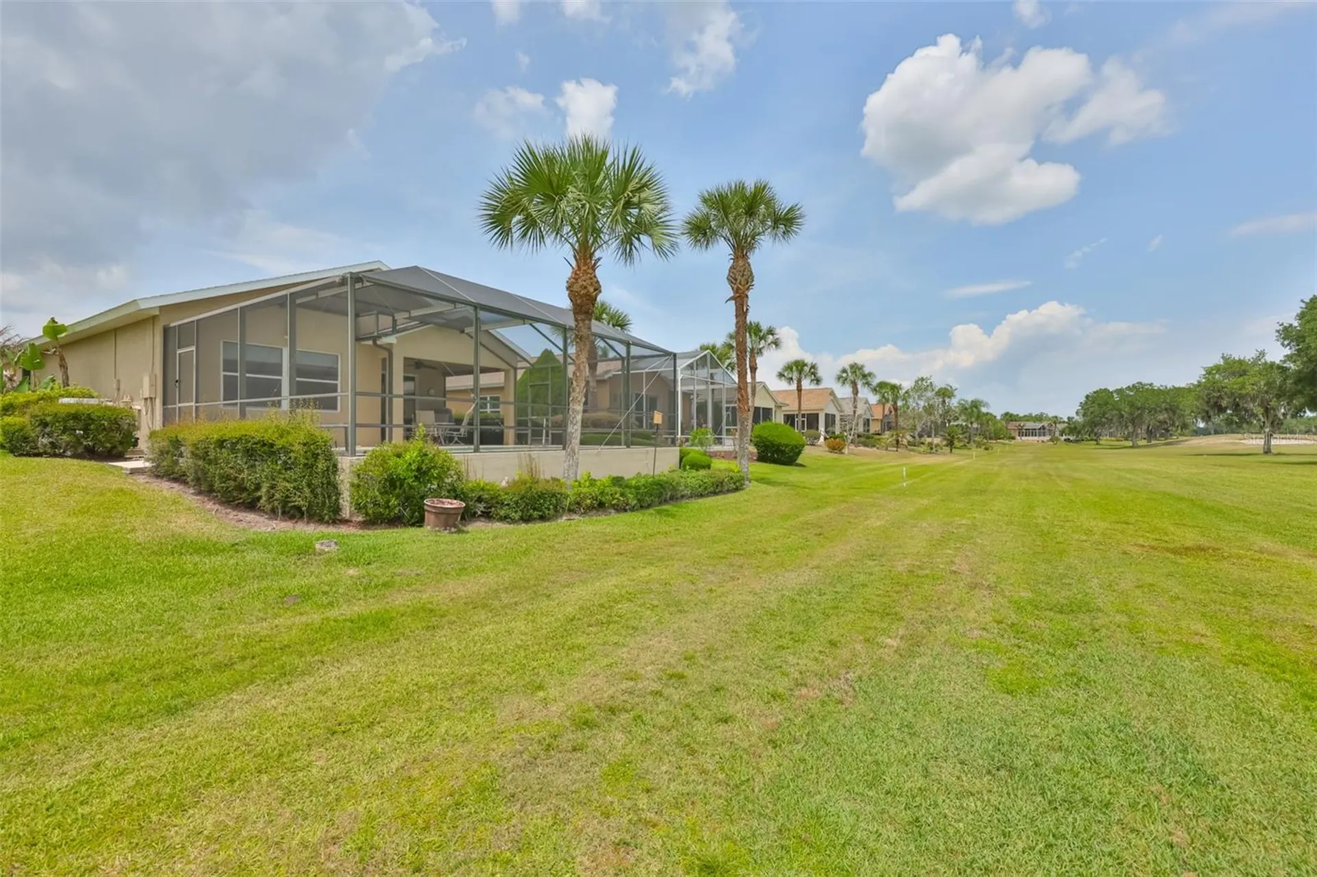 1907 Sterling Glen Court Sun City Center FL 33573