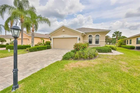 1907 Sterling Glen Court Sun City Center FL 33573