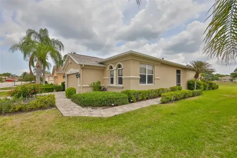 1907 Sterling Glen Court Sun City Center FL 33573