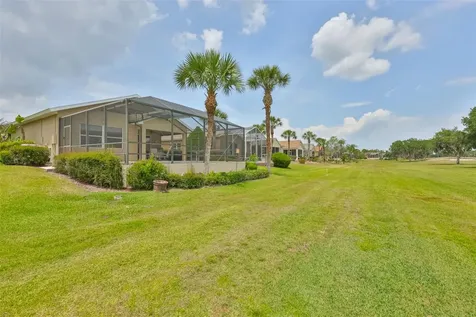 1907 Sterling Glen Court Sun City Center FL 33573