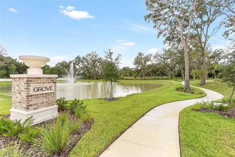 1204 Water Maple Drive Oakland FL 34760
