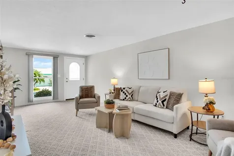 1009 Crane Court Dunedin FL 34698