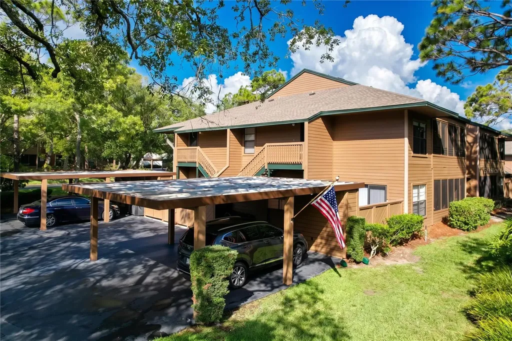 1006 Lennox Road W Palm Harbor FL 34683
