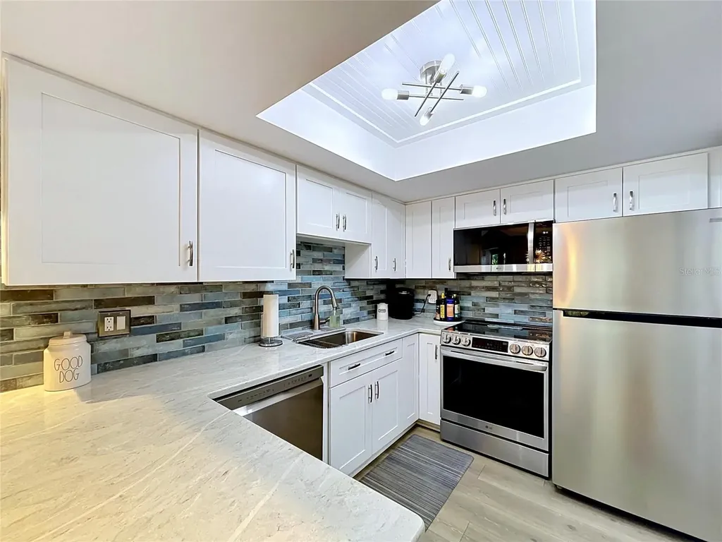 1006 Lennox Road W Palm Harbor FL 34683