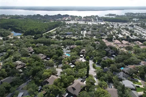 1006 Lennox Road W Palm Harbor FL 34683