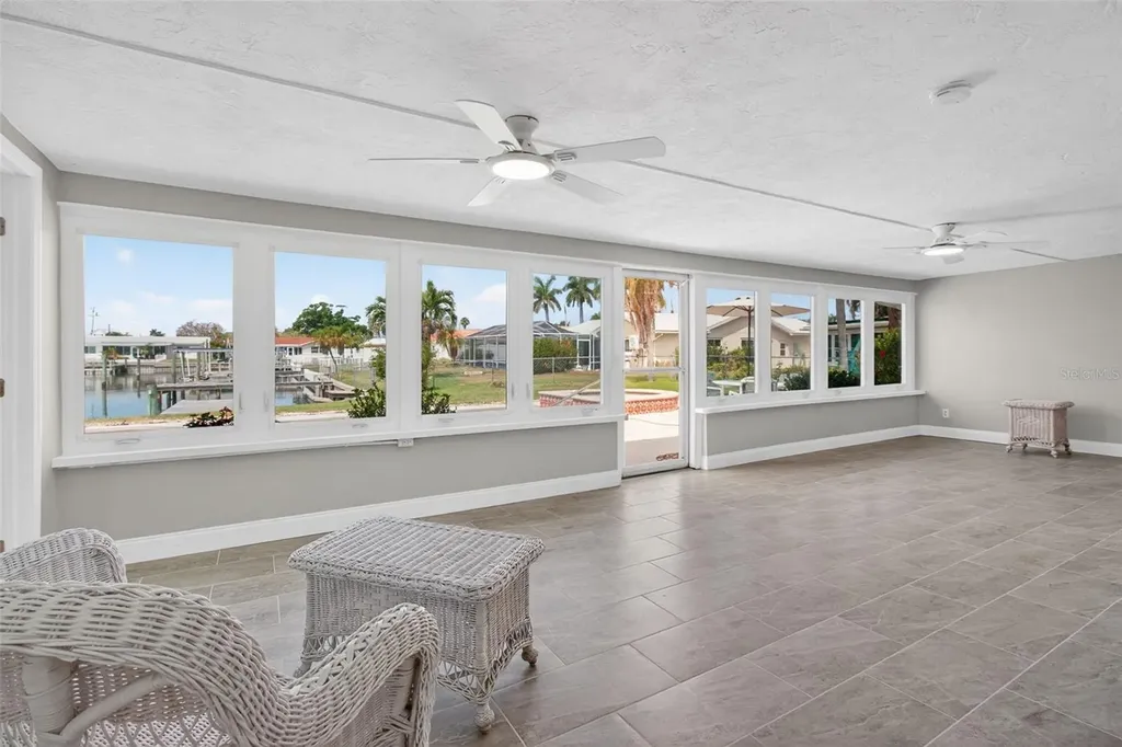12050 7th Street E Treasure Island FL 33706