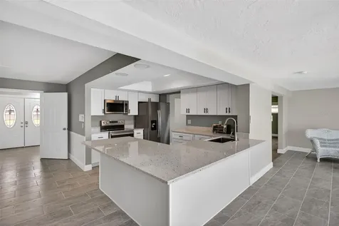 12050 7th Street E Treasure Island FL 33706