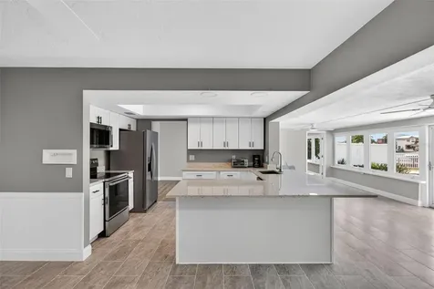 12050 7th Street E Treasure Island FL 33706