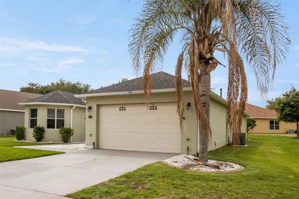 26712 Augusta Springs Circle Leesburg FL 34748