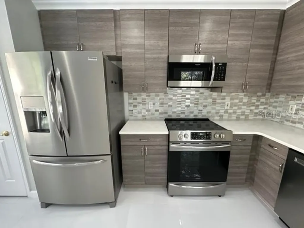 917 Waterside Lane Celebration FL 34747