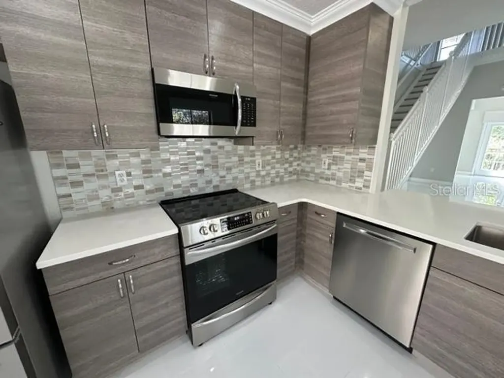 917 Waterside Lane Celebration FL 34747