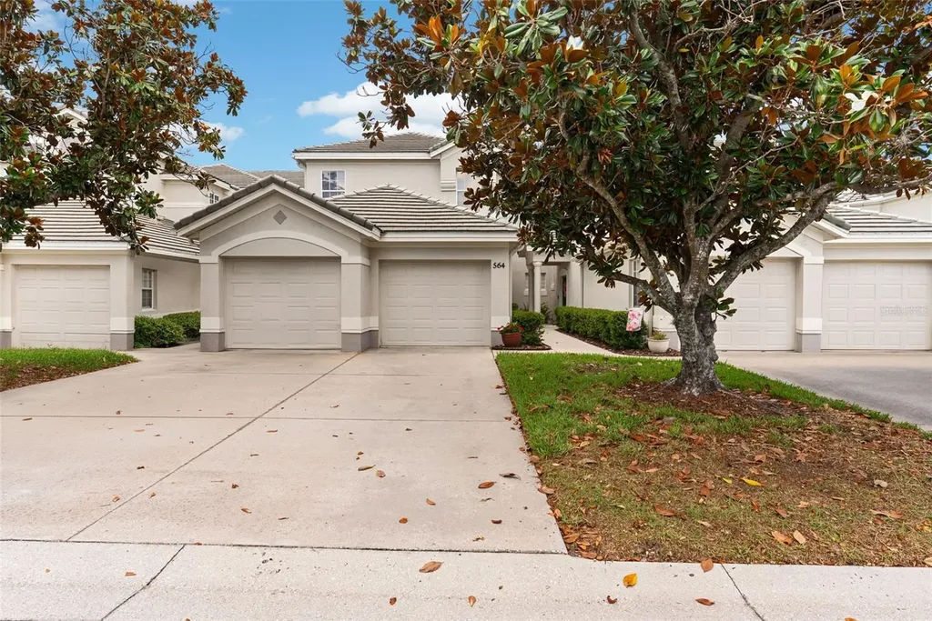 564 Grasslands Village Circle Lakeland FL 33803