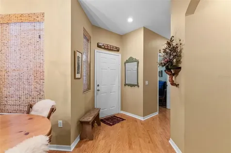564 Grasslands Village Circle Lakeland FL 33803