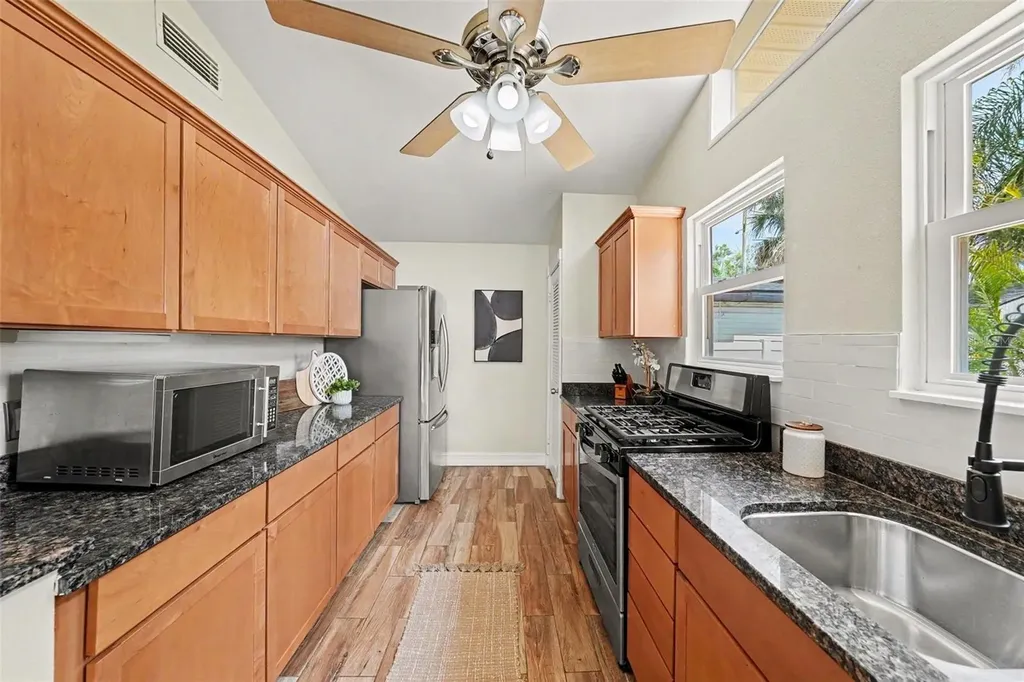 204 W Jean Street Tampa FL 33604