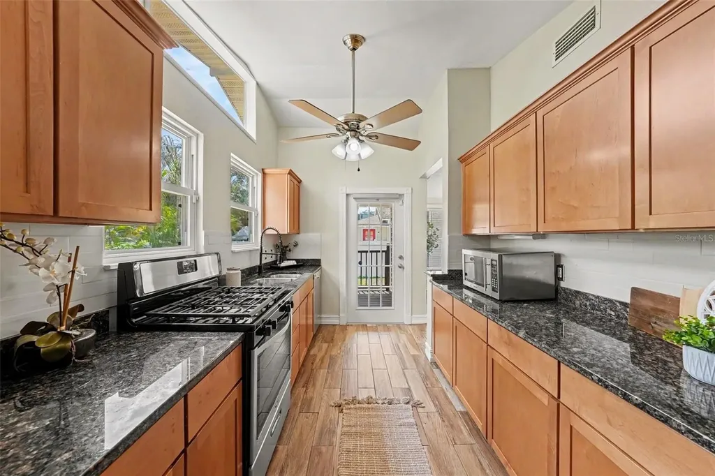 204 W Jean Street Tampa FL 33604