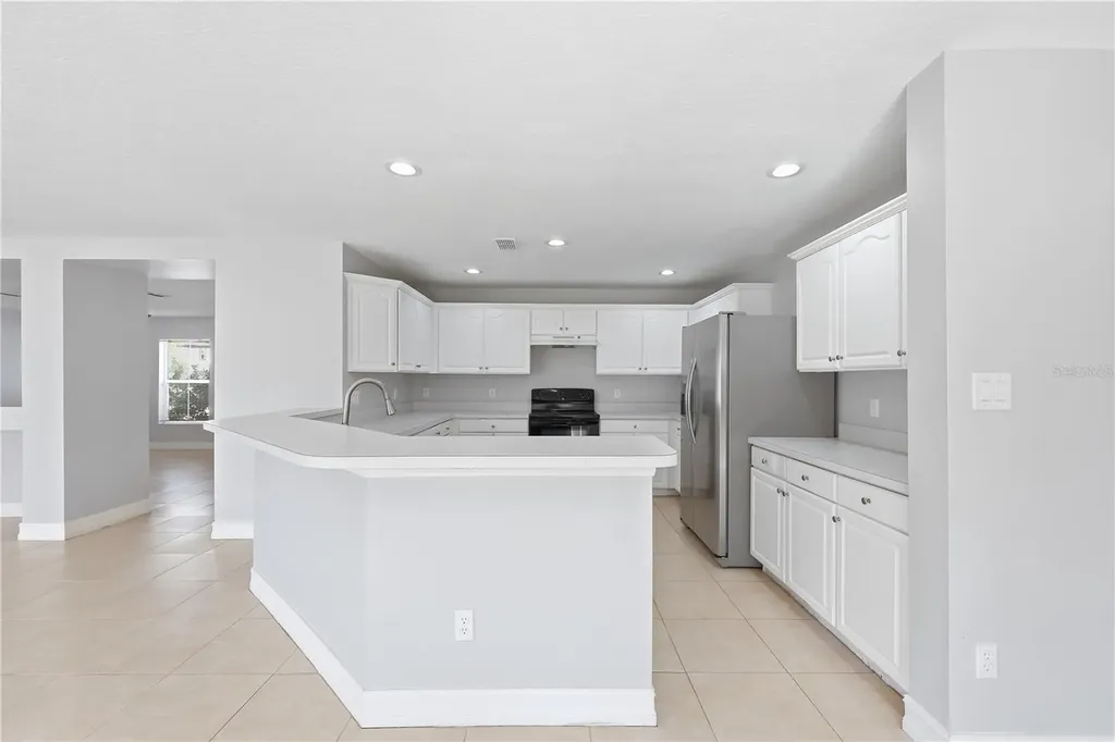 Orlando FL 32818