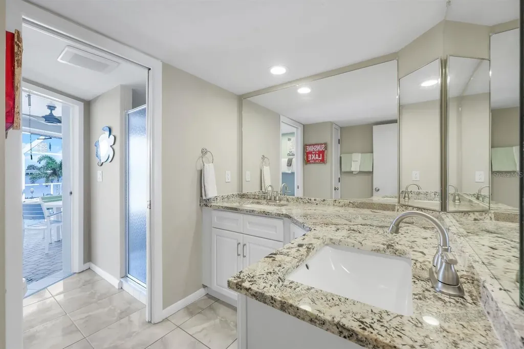 719 El Dorado Parkway W Cape Coral FL 33914