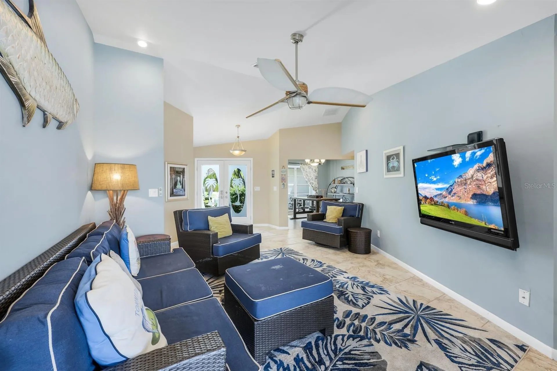 719 El Dorado Parkway W Cape Coral FL 33914