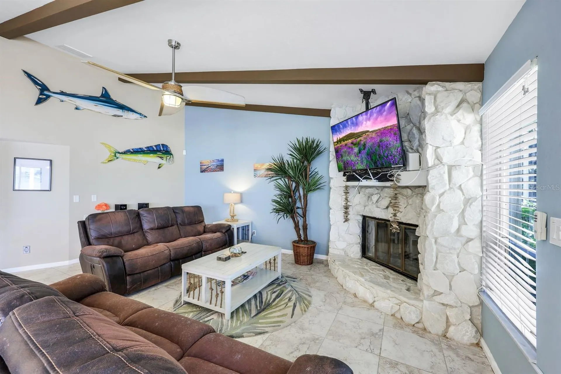 719 El Dorado Parkway W Cape Coral FL 33914