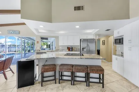 719 El Dorado Parkway W Cape Coral FL 33914