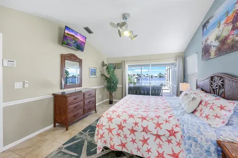 719 El Dorado Parkway W Cape Coral FL 33914
